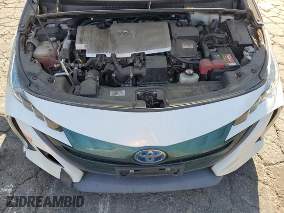 2017 Toyota Prius Plus with VIN JTDKARFP2H3060970, listed as a Copart auction lot 66115595 with 98,235 mi miles and Salvage title. Bid and sale history available at DreamBid. Image 11.
