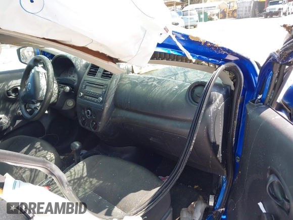 2016 Nissan Versa S Plus with VIN 3N1CN7AP8GL911499, listed as a IAAI auction lot 41990604 with Not Provided miles and . Bid and sale history available at DreamBid. Image 5.