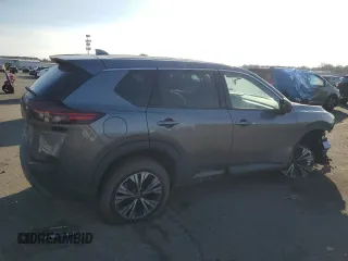 2021 Nissan Rogue SV z VIN 5N1AT3BB4MC703595, wystawiony jako Copart lot #42984285 z przebiegiem 86 616 mil mil oraz Nie do naprawy • Non repairable. Historia ofert i sprzedaży dostępna na DreamBid. Obrazek 3.