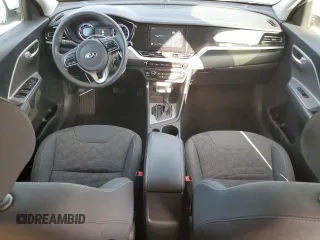 2020 Kia Niro LX with VIN KNDCB3LCXL5423481, listed as a Copart auction lot 45667435 with 77,094 mi miles and Salvage Title. Bid and sale history available at carsss.com. Image 8.