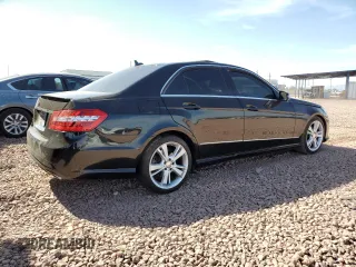 2013 Mercedes-Benz E 350 Luxury with VIN WDDHF5KB2DA769117, listed as a Copart auction lot 52420955 with 99,530 mi miles and Salvage Title. Bid and sale history available at DreamBid. Image 3.