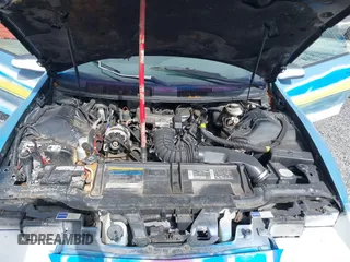 1994 Chevrolet Camaro z VIN 2G1FP22S6R2203690, wystawiony jako IAAI lot #41827837 z przebiegiem 183 917 mil mil oraz . Historia ofert i sprzedaży dostępna na DreamBid. Obrazek 10.
