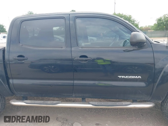 2014 Toyota Tacoma PreRunner with VIN 3TMJU4GN9EM157662, listed as a IAAI auction lot 41952359 with 109,002 mi miles and . Bid and sale history available at DreamBid. Image 13.