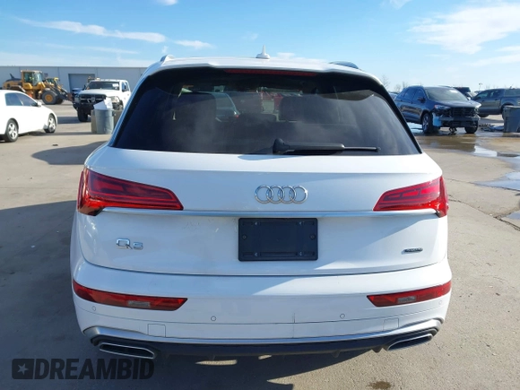 2022 Audi Q5 S line Premium with VIN WA1GAAFY2N2051987, listed as a IAAI auction lot 41379159 with 34,592 mi miles and . Bid and sale history available at DreamBid. Image 17.