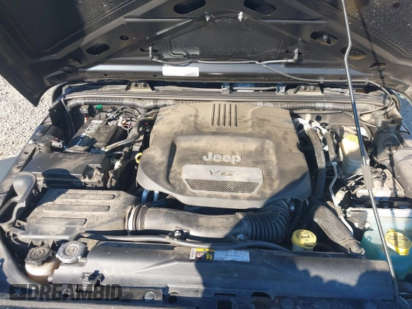 2016 Jeep Wrangler Unlimited Sport with VIN 1C4BJWDG0GL123581, listed as a IAAI auction lot 41426577 with 102,301 mi miles and . Bid and sale history available at DreamBid. Image 10.