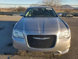 2017 Chrysler 300 with VIN 2C3CCAEG2HH576944, listed as a Copart auction lot 45061585 with 85,271 mi miles and Salvage Title. Bid and sale history available at carsss.com. Image 5.