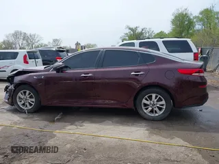 2019 Kia Optima LX with VIN 5XXGT4L39KG277217, listed as a IAAI auction lot 40220142 with 139,755 mi miles. Bid and sale history available at carsss.com. Image 14.