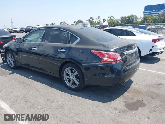 2013 Nissan Altima SL with VIN 1N4AL3AP9DN438569, listed as a IAAI auction lot 42713830 with 213,978 mi miles and . Bid and sale history available at DreamBid. Image 3.