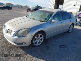 2005 Nissan Maxima 3.5 SL with VIN 1N4BA41E45C850099, listed as a IAAI auction lot 41175555 with 188,136 mi miles. Bid and sale history available at carsss.com. Image 2.