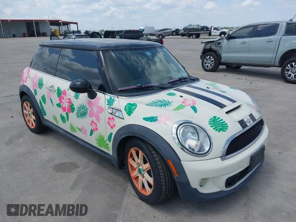 2012 MINI Hardtop S with VIN WMWSV3C54CTY17815, listed as a IAAI auction lot 42061906 with 72,393 mi miles and . Bid and sale history available at DreamBid. Image 1.