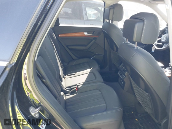 2021 Audi Q5 Premium with VIN WA1AAAFY8M2126213, listed as a IAAI auction lot 41454050 with 38,057 mi miles. Bid and sale history available at carsss.com. Image 8.