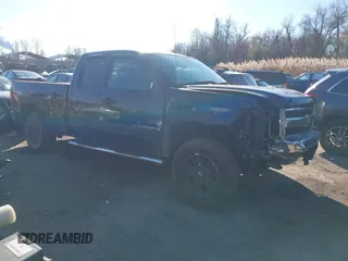 2009 Chevrolet Silverado 1500 LT with VIN 1GCEK29089Z264879, listed as a IAAI auction lot 40990010 with Not Provided miles and . Bid and sale history available at DreamBid. Image 1.