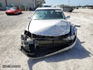 2001 Toyota Avalon XL w/Bucket Seats with VIN 4T1BF28B01U158417, listed as a Copart auction lot 51114455 with 188,314 mi miles and Salvage Title. Bid and sale history available at carsss.com. Image 5.