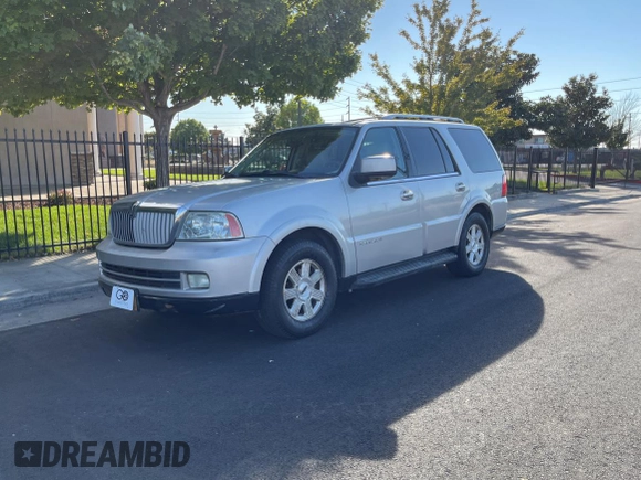 2005 Lincoln Navigator Luxury with VIN 5LMFU28535LJ17094, listed as a Copart auction lot 75566314 with 0 mi miles and Clean Title. Bid and sale history available at carsss.com. Image 2.
