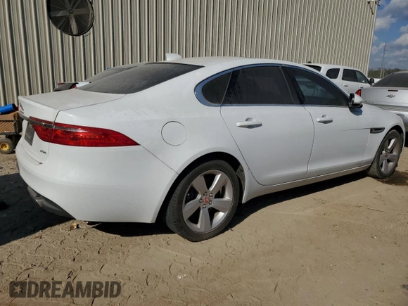 2018 Jaguar XF 25t with VIN SAJBR4FX5JCY70175, listed as a Copart auction lot 78331104 with 127,416 mi miles and Clean Title. Bid and sale history available at carsss.com. Image 3.