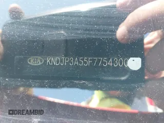 2015 Kia Soul + with VIN KNDJP3A55F7754300, listed as a IAAI auction lot 42082055 with 118,406 mi miles. Bid and sale history available at carsss.com. Image 14.