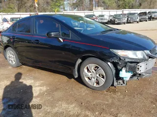 2015 Honda Civic LX z VIN 19XFB2F55FE004497, wystawiony jako IAAI lot #41815906 z przebiegiem 132 879 mil mil oraz . Historia ofert i sprzedaży dostępna na DreamBid. Obrazek 1.