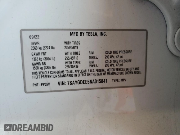 2022 Tesla Model Y Long Range z VIN 7SAYGDEE5NA015841, wystawiony jako Copart lot #57842275 z przebiegiem 51 952 mil mil oraz Szkody całkowita. Historia ofert i sprzedaży dostępna na DreamBid. Obrazek 13.