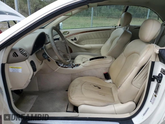 2007 Mercedes-Benz CLK 350 with VIN WDBTK56F67F211595, listed as a Copart auction lot 76596154 with 158,864 mi miles and Salvage Title. Bid and sale history available at DreamBid. Image 7.