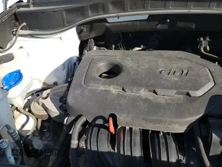 2018 Hyundai Santa Fe 2.4L z VIN 5XYZU3LB3JG528542, wystawiony jako Copart lot #83848405 z przebiegiem 58 071 mil mil oraz Szkoda całkowita • Salvage title. Historia ofert i sprzedaży dostępna na DreamBid. Obrazek 14.