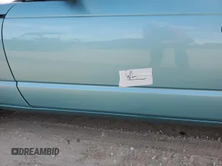 2002 Ford Thunderbird Hardtop Premium z VIN 1FAHP60A22Y123643, wystawiony jako Copart lot #73840684 z przebiegiem 47 589 mil mil oraz Szkoda całkowita • Salvage title. Historia ofert i sprzedaży dostępna na DreamBid. Obrazek 12.