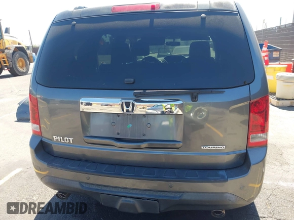 2013 Honda Pilot Touring with VIN 5FNYF3H94DB024069, listed as a IAAI auction lot 42638568 with 190,326 mi miles and . Bid and sale history available at DreamBid. Image 16.