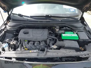 2018 Hyundai Accent SE z VIN 3KPC24A31JE010519, wystawiony jako IAAI lot #42241964 z przebiegiem 18 394 mil mil oraz . Historia ofert i sprzedaży dostępna na DreamBid. Obrazek 10.