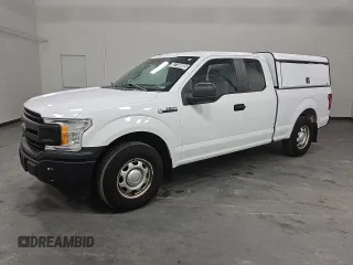 2018 Ford F-150 XL z VIN 1FTEX1CB3JKF05959, wystawiony jako Copart lot #57160805 z przebiegiem 136 750 mil mil oraz Czysty tytuł • Clean title. Historia ofert i sprzedaży dostępna na DreamBid. Obrazek 1.