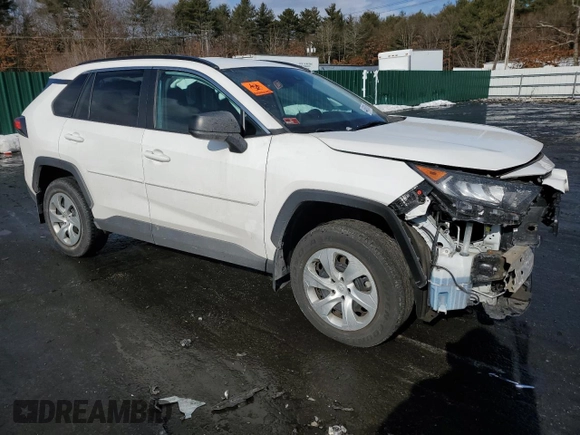 2021 Toyota RAV4 LE with VIN 2T3F1RFV3MC146667, listed as a Copart auction lot 44600015 with 28,069 mi miles and Salvage Title. Bid and sale history available at carsss.com. Image 4.