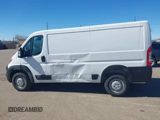 2025 Ram ProMaster Cargo Tradesman with VIN 3C6LRVVG4SE514098, listed as a IAAI auction lot 41692223 with 4,290 mi miles and . Bid and sale history available at carsss.com. Image 14.