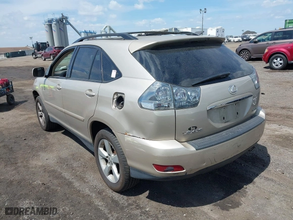 2004 Lexus RX 330 with VIN JTJHA31U340025819, listed as a IAAI auction lot 42038853 with 136,252 mi miles. Bid and sale history available at carsss.com. Image 3.