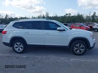 2018 Volkswagen Atlas S с VIN 1V2AP2CAXJC540812, выставлен на аукционе IAAI как лот 41443187 с пробегом 83 511 миль миль и . История ставок и продаж доступна на DreamBid. Изображение 13.