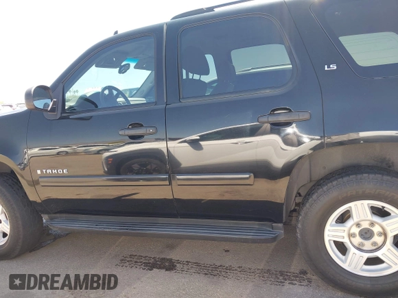 2008 Chevrolet Tahoe LS with VIN 1GNFC13C68R143398, listed as a IAAI auction lot 41970038 with 205,873 mi miles and . Bid and sale history available at DreamBid. Image 14.