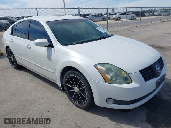2006 Nissan Maxima 3.5 SE with VIN 1N4BA41E26C839944, listed as a IAAI auction lot 41827245 with 160,795 mi miles. Bid and sale history available at carsss.com. Image 1.
