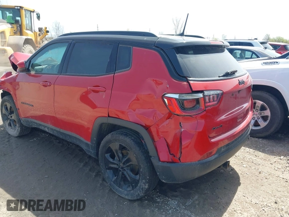 2019 Jeep Compass Altitude z VIN 3C4NJDBB3KT806607, wystawiony jako IAAI lot #41402626 z przebiegiem Nie podano mil oraz . Historia ofert i sprzedaży dostępna na DreamBid. Obrazek 3.