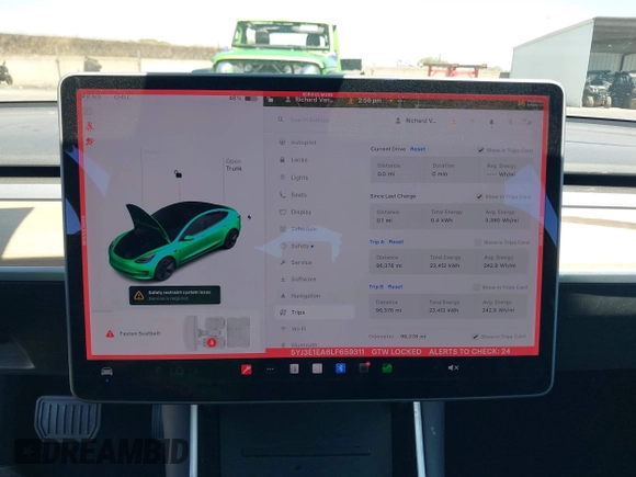 2020 Tesla Model 3 Standard Range Plus z VIN 5YJ3E1EA6LF659311, wystawiony jako IAAI lot #42363341 z przebiegiem 96 378 mil mil oraz . Historia ofert i sprzedaży dostępna na DreamBid. Obrazek 19.