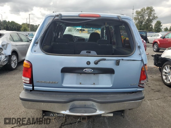 1998 Ford Explorer XLT z VIN 1FMZU35P8WZA89318, wystawiony jako Copart lot #71262134 z przebiegiem 160 028 mil mil oraz Szkoda całkowita • Salvage title. Historia ofert i sprzedaży dostępna na DreamBid. Obrazek 6.
