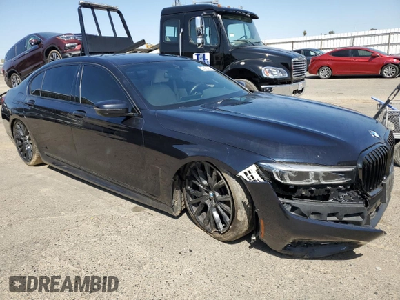 2021 BMW 7 Series 740i with VIN WBA7T2C01MCF79954, listed as a Copart auction lot 48502383 with 50,119 mi miles. Bid and sale history available at carsss.com. Image 4.