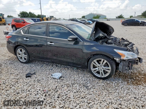 2015 Nissan Altima SL with VIN 1N4BL3AP5FC495399, listed as a Copart auction lot 61856275 with 168,998 mi miles and Salvage title. Bid and sale history available at DreamBid. Image 4.