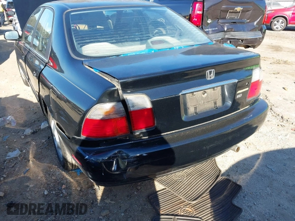 1997 Honda Accord LX with VIN 1HGCD5638VA126447, listed as a IAAI auction lot 41192082 with Not Provided miles and . Bid and sale history available at carsss.com. Image 6.