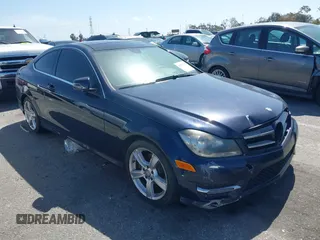 2014 Mercedes-Benz C-Class C 250 with VIN WDDGJ4HB1EG259318, listed as a IAAI auction lot 41817340 with 154,570 mi miles. Bid and sale history available at carsss.com. Image 1.