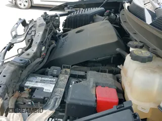 2018 Chevrolet Traverse Premier z VIN 1GNERKKW1JJ269376, wystawiony jako IAAI lot #43187600 z przebiegiem 137 649 mil mil oraz . Historia ofert i sprzedaży dostępna na DreamBid. Obrazek 22.