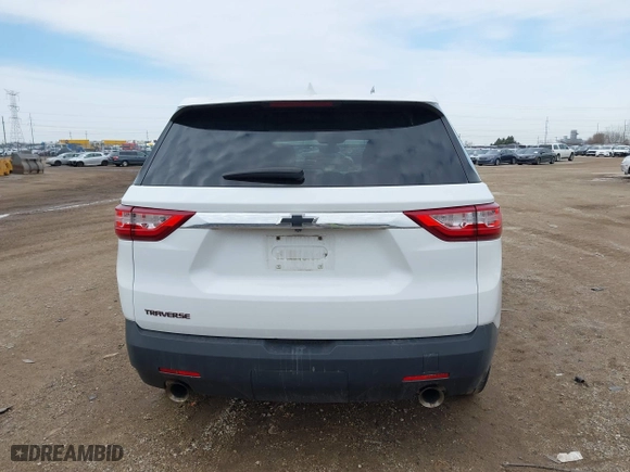 2018 Chevrolet Traverse LS with VIN 1GNERFKW0JJ222542, listed as a IAAI auction lot 41811876 with 104,512 mi miles. Bid and sale history available at carsss.com. Image 17.