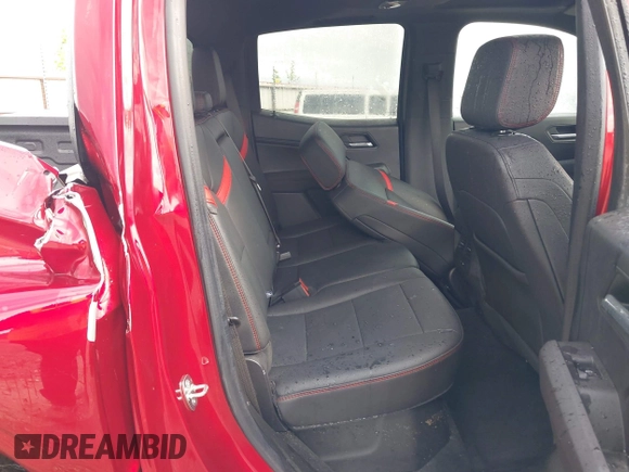 2023 Chevrolet Colorado 4WD Z71 z VIN 1GCPTDEK5P1229334, wystawiony jako IAAI lot #42201772 z przebiegiem Nie podano mil oraz . Historia ofert i sprzedaży dostępna na DreamBid. Obrazek 8.