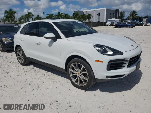 2021 Porsche Cayenne z VIN WP1AA2AY2MDA05988, wystawiony jako Copart lot #59500865 z przebiegiem 33 869 mil mil oraz Szkoda całkowita • Salvage title. Historia ofert i sprzedaży dostępna na DreamBid. Obrazek 4.