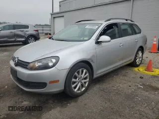 2013 Volkswagen Jetta SE with VIN 3VWPP7AJXDM692746, listed as a Copart auction lot 62459065 with 88,402 mi miles and Salvage title. Bid and sale history available at DreamBid. Image 1.