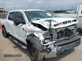2019 Toyota Tundra SR5 z VIN 5TFAY5F11KX854581, wystawiony jako IAAI lot #42158395 z przebiegiem 140 691 mil mil oraz . Historia ofert i sprzedaży dostępna na DreamBid. Obrazek 1.