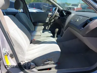 1998 Toyota Avalon XL with VIN 4T1BF18BXWU237742, listed as a IAAI auction lot 41881679 with Not Provided miles and . Bid and sale history available at DreamBid. Image 5.