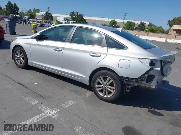 2016 Hyundai Sonata SE with VIN 5NPE24AF2GH386525, listed as a IAAI auction lot 42429207 with 125,833 mi miles and . Bid and sale history available at DreamBid. Image 3.