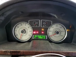 2008 Ford Taurus Limited with VIN 1FAHP28W08G187218, listed as a Copart auction lot 49624225 with 173,500 mi miles and Salvage title. Bid and sale history available at DreamBid. Image 9.